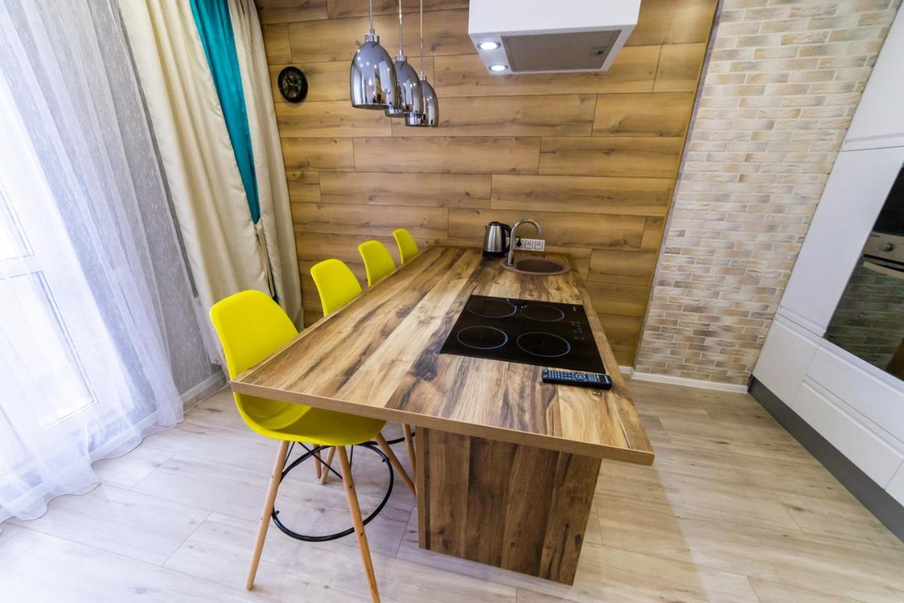 Premium Apartments Klimt On Picasso Boulevard Minsk Exterior photo